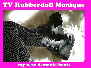 RUBBERDOLL MONIQUE - My new demonia platform boots