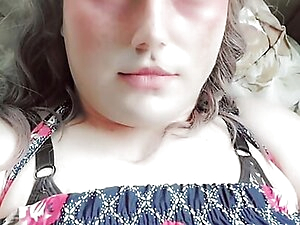 Hey guys, i am a crossdresser with you again on my new video. I am uploading one or two videos everyday and also i am improving skills, performance and clothing for to deserve your attention and love you can always support me with dresses what you want me