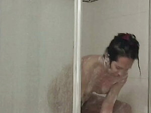 asian shemale play her cockin the shower